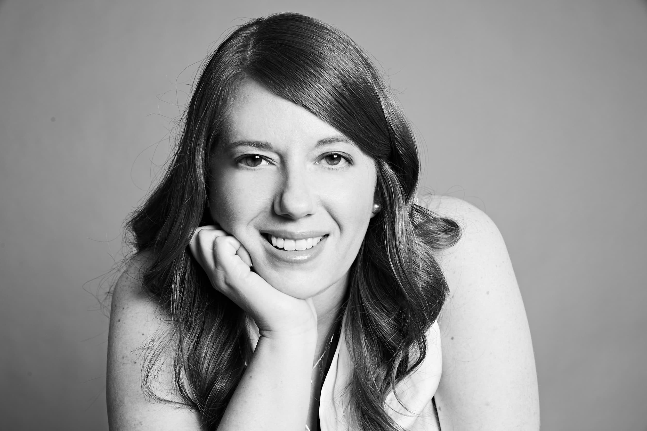 Cara Dau Allen Headshot